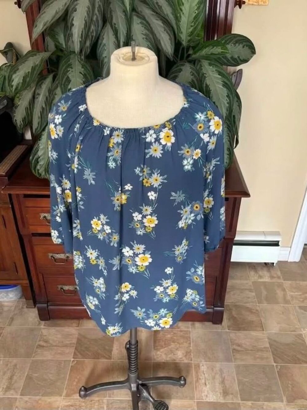 Blue Floral Peasant Blouse 3/4 Sleeve 3X #012 - Picture 1 of 1